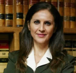 Female Lawyer in San Jose California - Camelia Mahmoudi