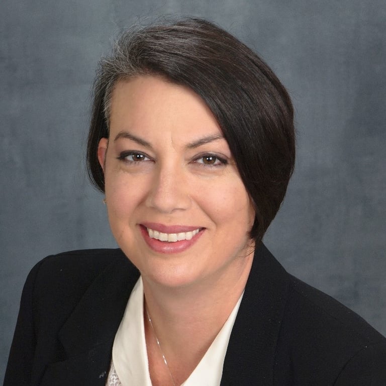 Woman Lawyer in Tampa FL - Jennifer Meksraitis