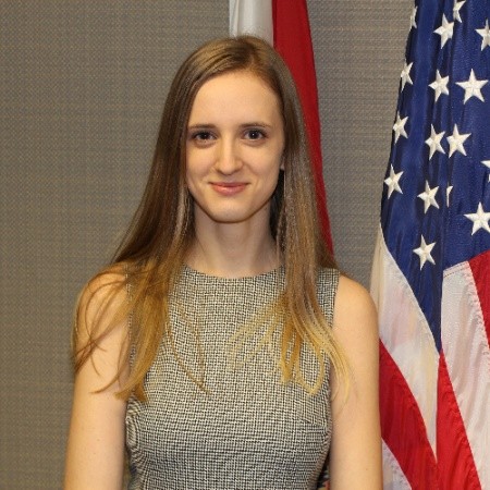 Female Lawyer in New York New York - Michaela Vrazdova